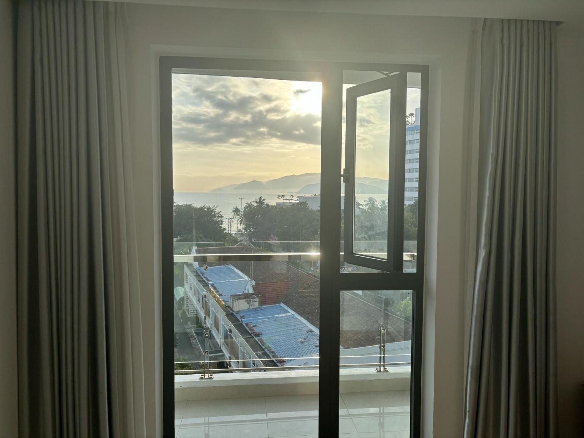 Ha Trang Voronezh Hotel And Apartment На Транг Екстериор снимка
